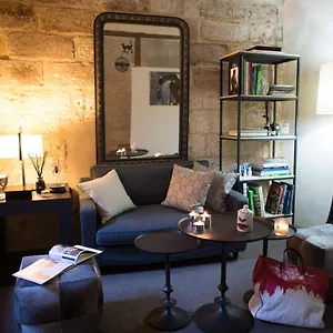 https://la-banasterie.fr-provencehotel.com